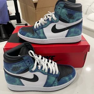 Air Jordan 1 Retro High “TIE-DYE”
